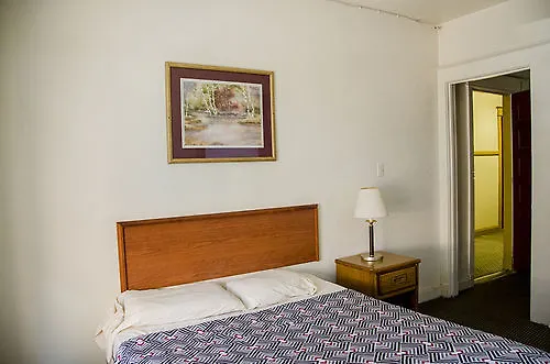 11Th Avenue Hostel Denver